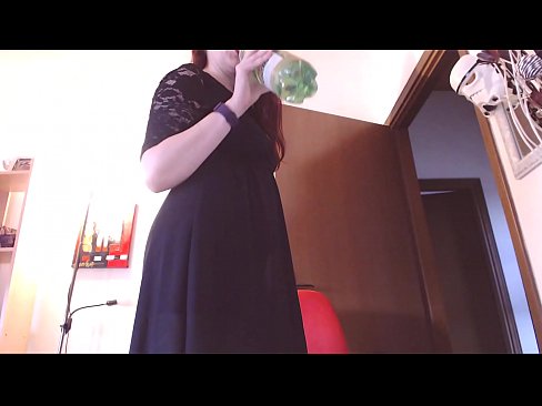 ❤️ Pokorni rob koji voli prljave i sočne gaćice primoran je da masturbira nakon što pogleda ovaj video! ❤❌ Jebeni video kod nas ️❤