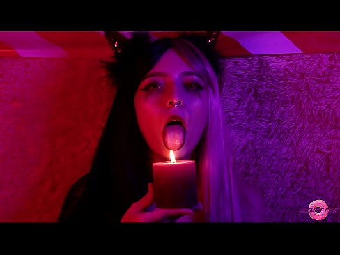 ❤️ Strastveno pušenje od seksi sukubusa s ispunjenim ustima ❤❌ Jebeni video kod nas ️❤