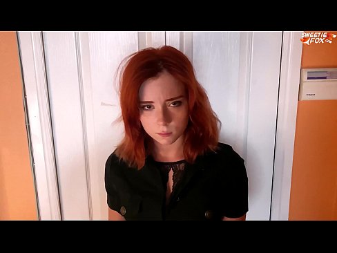 ❤️ Zaštitar kaznio zgodnu ženu zbog krađe - sperma u usta ❤❌ Jebeni video kod nas ️❤
