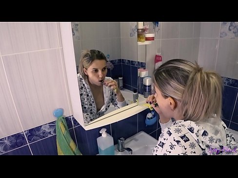 ❤️ Hack sa mladim u pidžami završava oralnu spermu u dupe - letty black ❤❌ Jebeni video kod nas ️❤